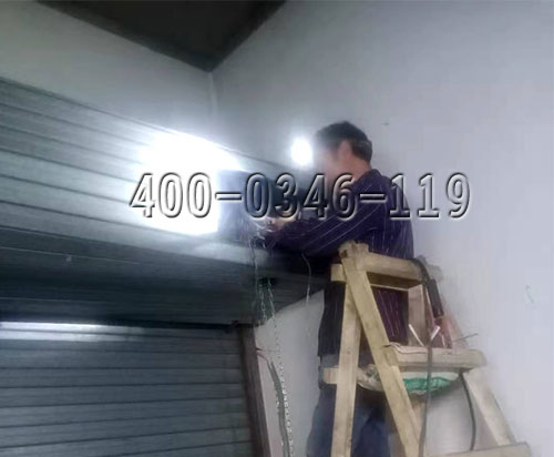 北京石景山區(qū)魯谷街道冠輝國際大廈安裝防火卷簾門